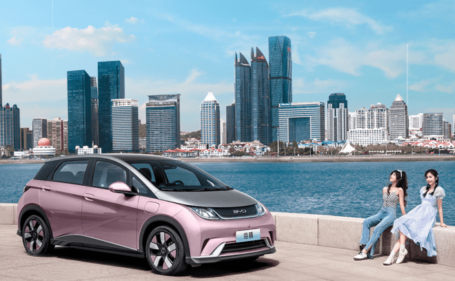 �ȁ��Ϻ������N��20�f������Ů܇��������